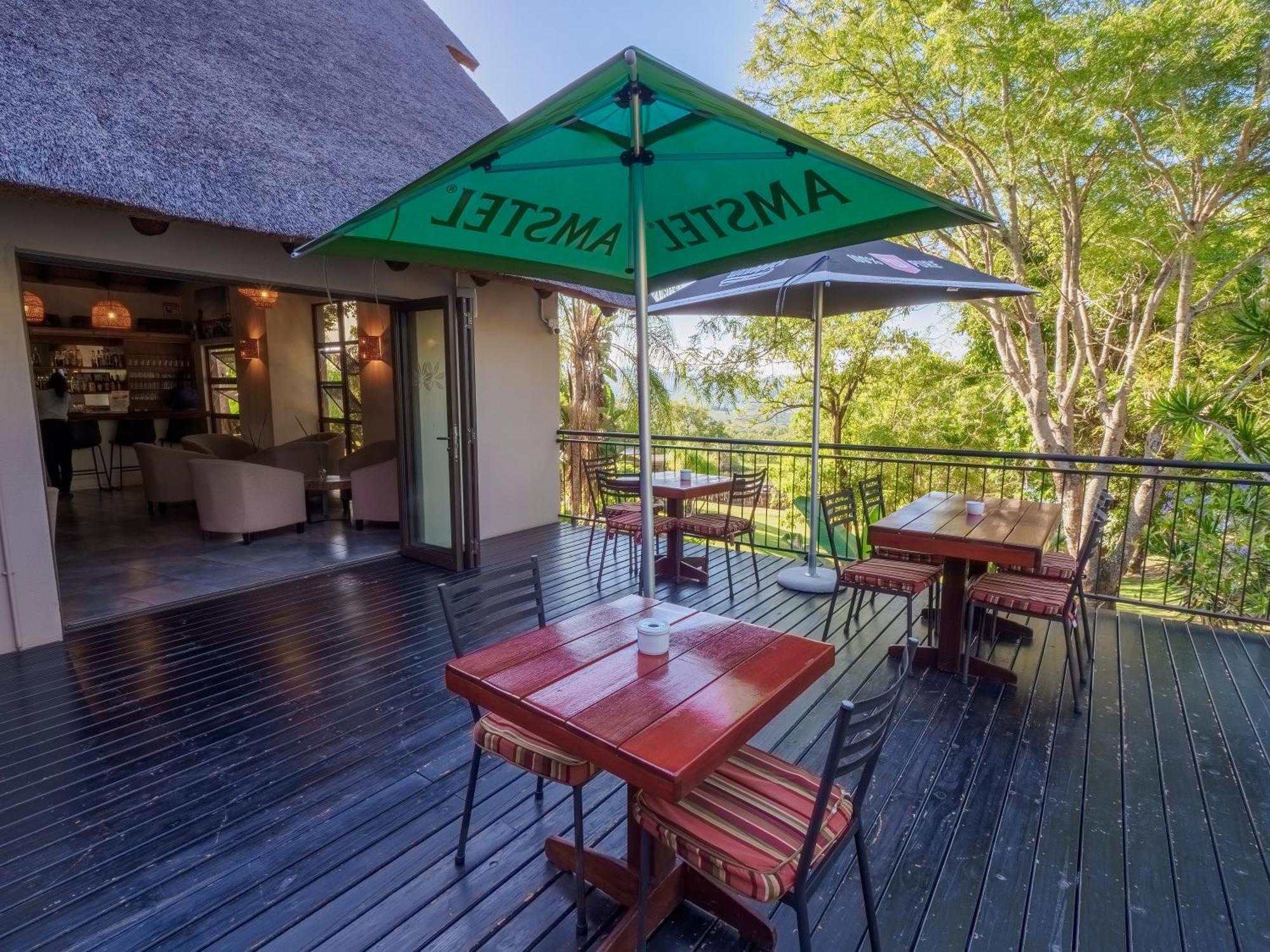 Hotel Umbhaba Eco 4*