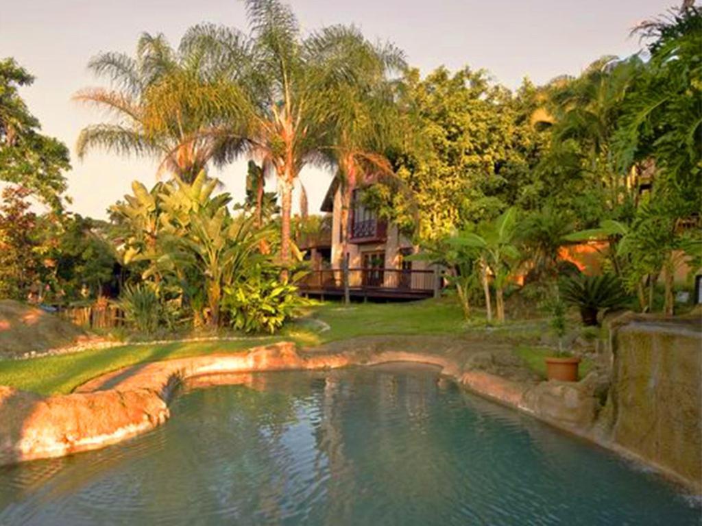 Hotel Umbhaba Eco 4*